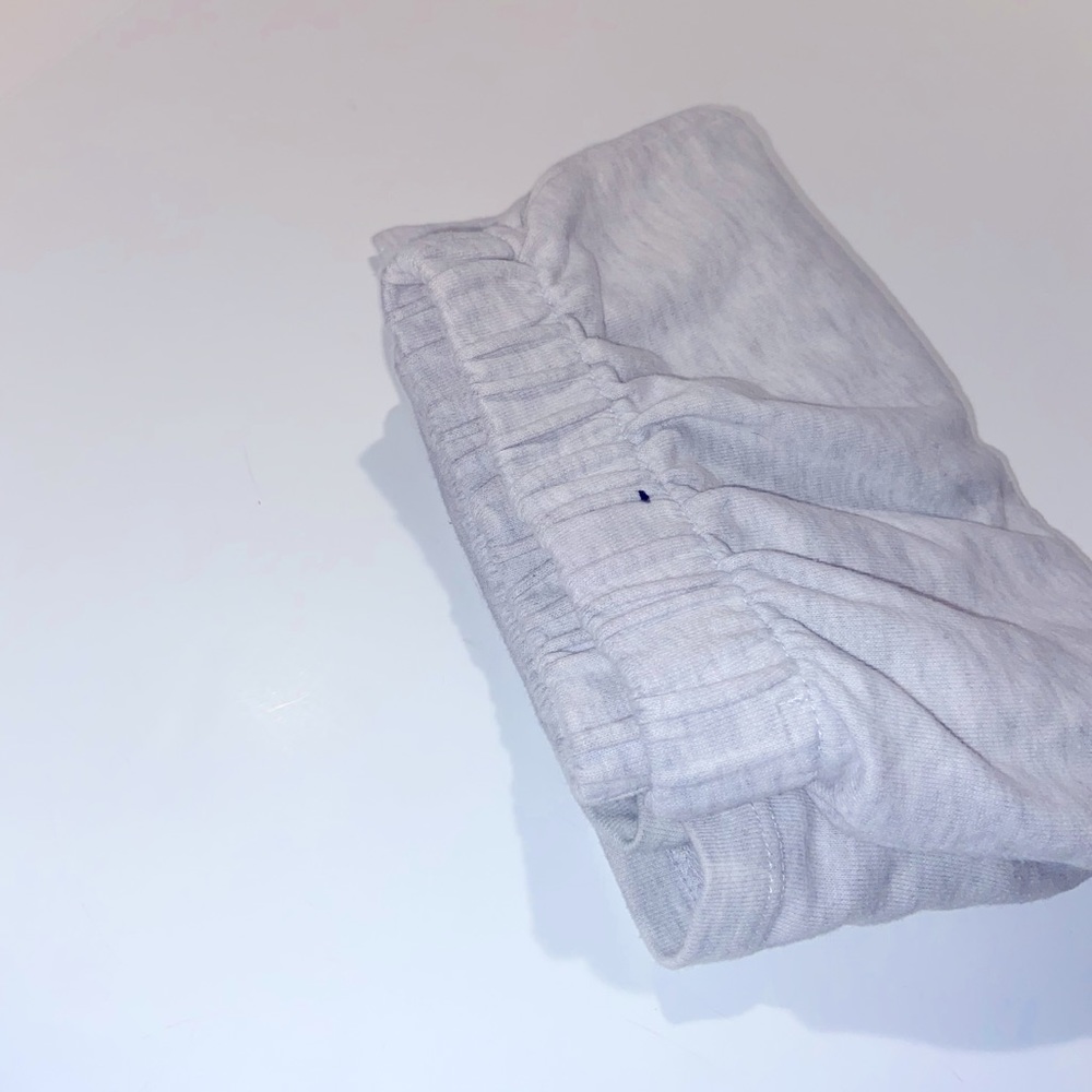 Light grey thick shorts. Size: Small Condition: worn hardly